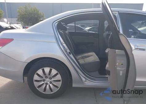 2011 Honda Accord 2.4 Lx from USA, damaged, VIN 1HGCP2F31BA046361